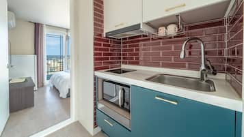 Basic Room, 1 Bedroom (room 202) | 1 bedroom, free WiFi