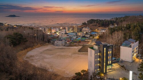 Sokcho Scenic House Pension