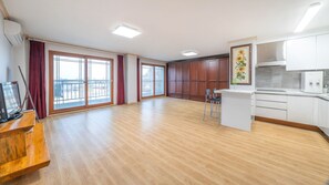 基本客房, 1 間臥室 (room 102) | 1 間臥室、免費無線上  網