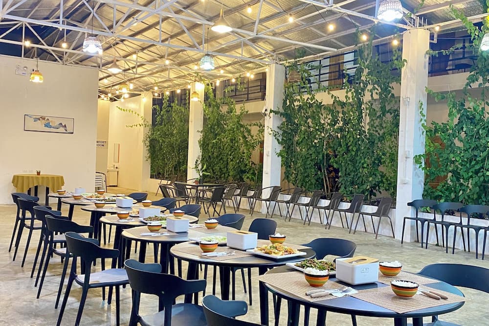 Green Mango Resort