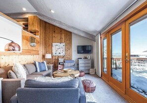 TV connectée, cheminée