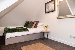 1 chambre, fer et planche à repasser, Wi-Fi