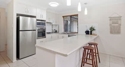 Spacious 3 brm home close to Toowoomba Hospital