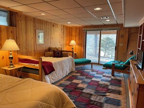 2 bedrooms, WiFi, bed sheets - Charming 2-bedroom cottage in pleasant Athens with WiFi, AC (Athens)