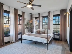 2 bedrooms, iron/ironing board, WiFi, bed sheets - Charming 2-bedroom apartment close to Downtown Dallas (Dallas)