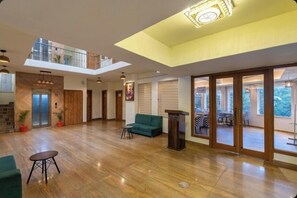 Reception hall - Ekawa Ganga by Lawrence Hotels (Rishikesh)