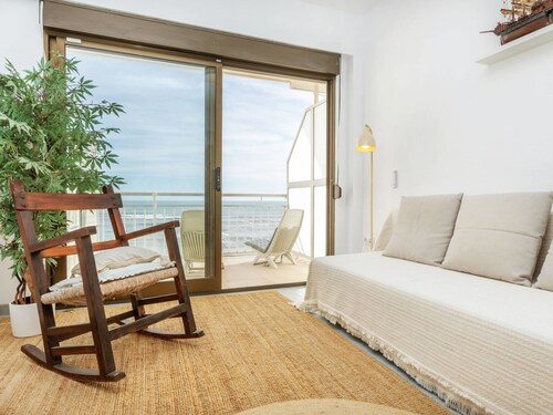 Los Rosales by Interhome