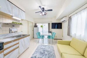 Appartement Confort, non-fumeur (202) | Coin séjour