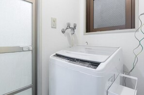 Comfort Apartment, 2 Bedrooms, Non Smoking (202) | Bathroom - New Ueno Station 7 Min Walk Inarimachi (Tokyo)