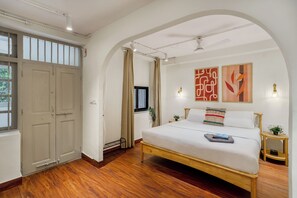1 bedroom, iron/ironing board, WiFi, bed sheets - 48B 1BHK Bandra W by The Bombay Home Company (Mumbai)