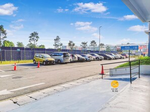 Free self parking