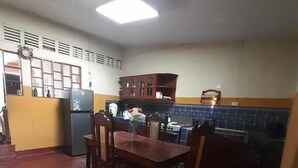 未分类图片，第 4 张，共 32 张，按钮