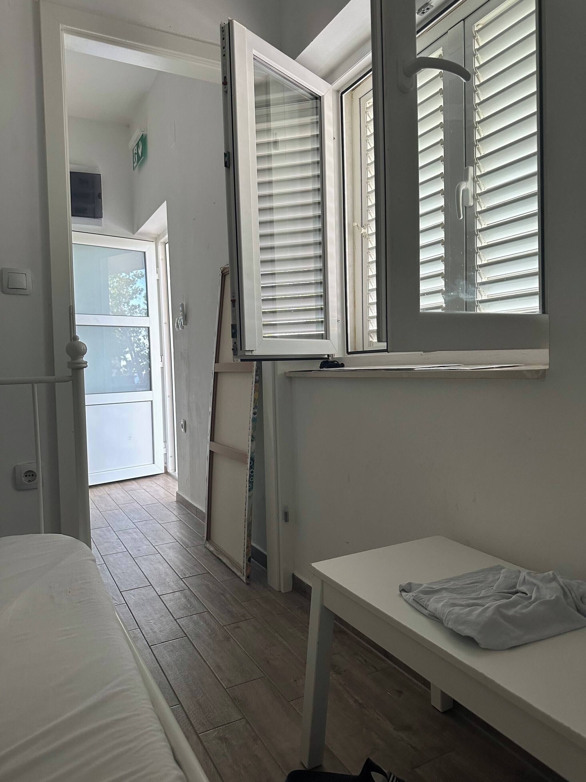 1 bedroom, Internet