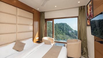 Habitació Deluxe, vistes a la vall | Llençols de cotó egipci i roba de llit d'alta qualitat