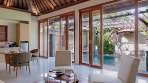 Villa | Living area | Flat-screen TV