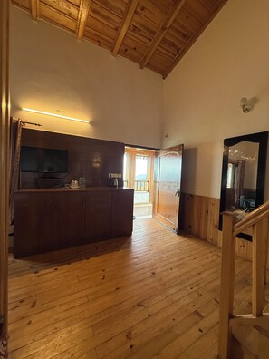 Luxury Duplex, Valley View - Shri Shail Inn (Dhari)