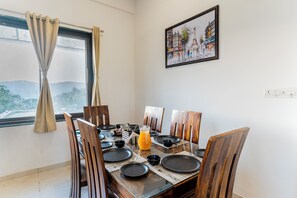 Dining - Lavish 5BHK Villa with Grand Garden, Private Pool & Elite Amenities (Udaipur)