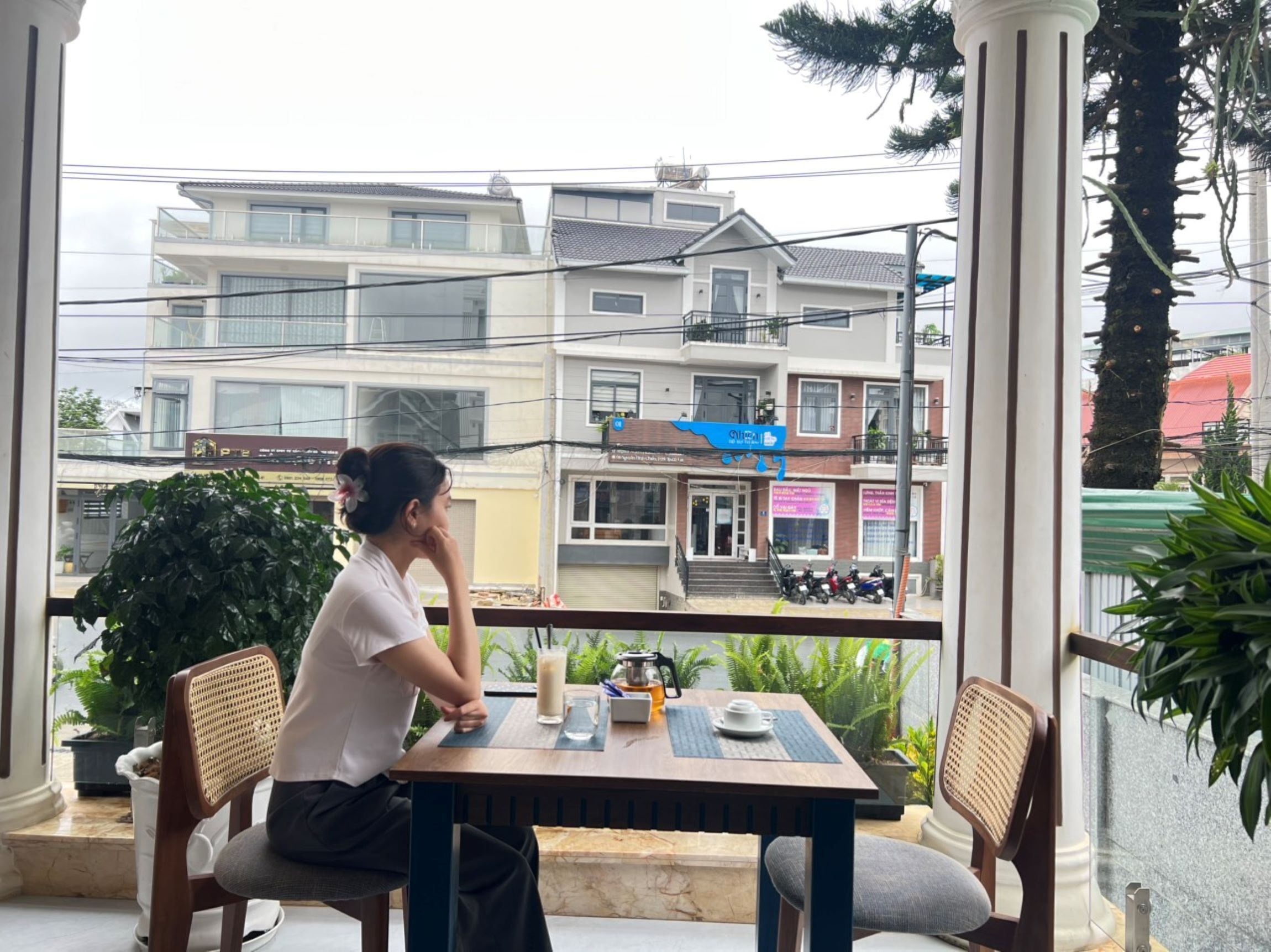 룸서비스 - 식사