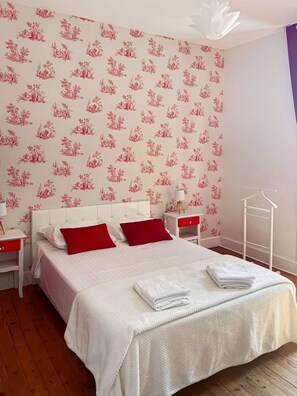 2 chambres, accès Internet, draps fournis