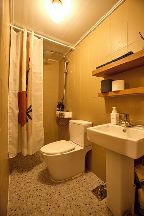 Design House, City View (non-Korean nationals only) | Bathroom - STAY Eunpyeong (Seoul)