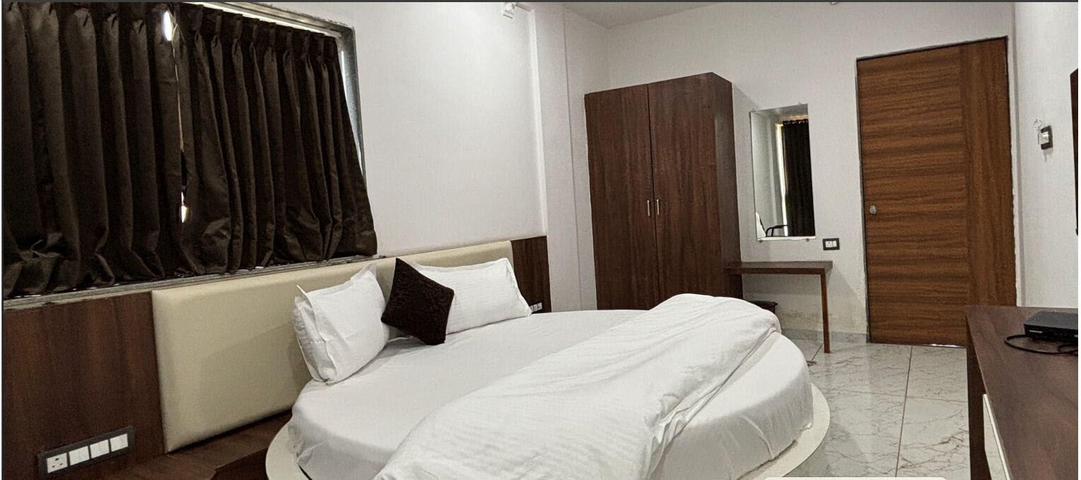 Memory-foam beds, free WiFi, bed sheets