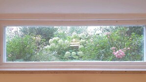 Unclassified image, 4 of 37, button - Spacious and Peaceful Semi-basement (Lund)