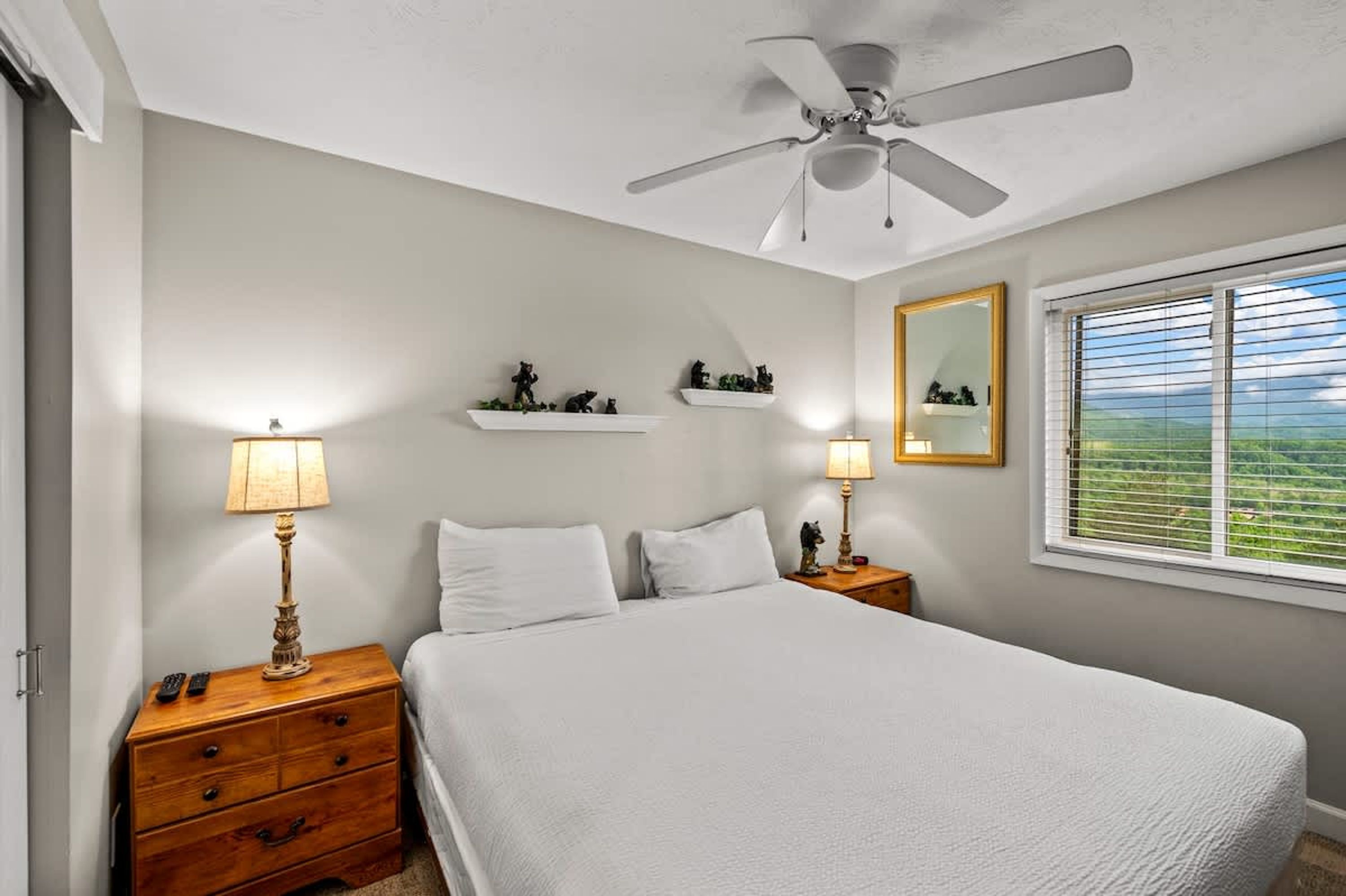 2 bedrooms