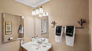 Appartement | Badkamer