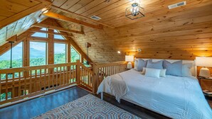 Suite - Mountain Views Sauna Hot Tub Fire Pit (Gatlinburg)