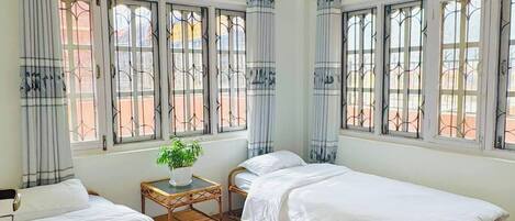 1 chambre, fer et planche à repasser, Wi-Fi, draps fournis