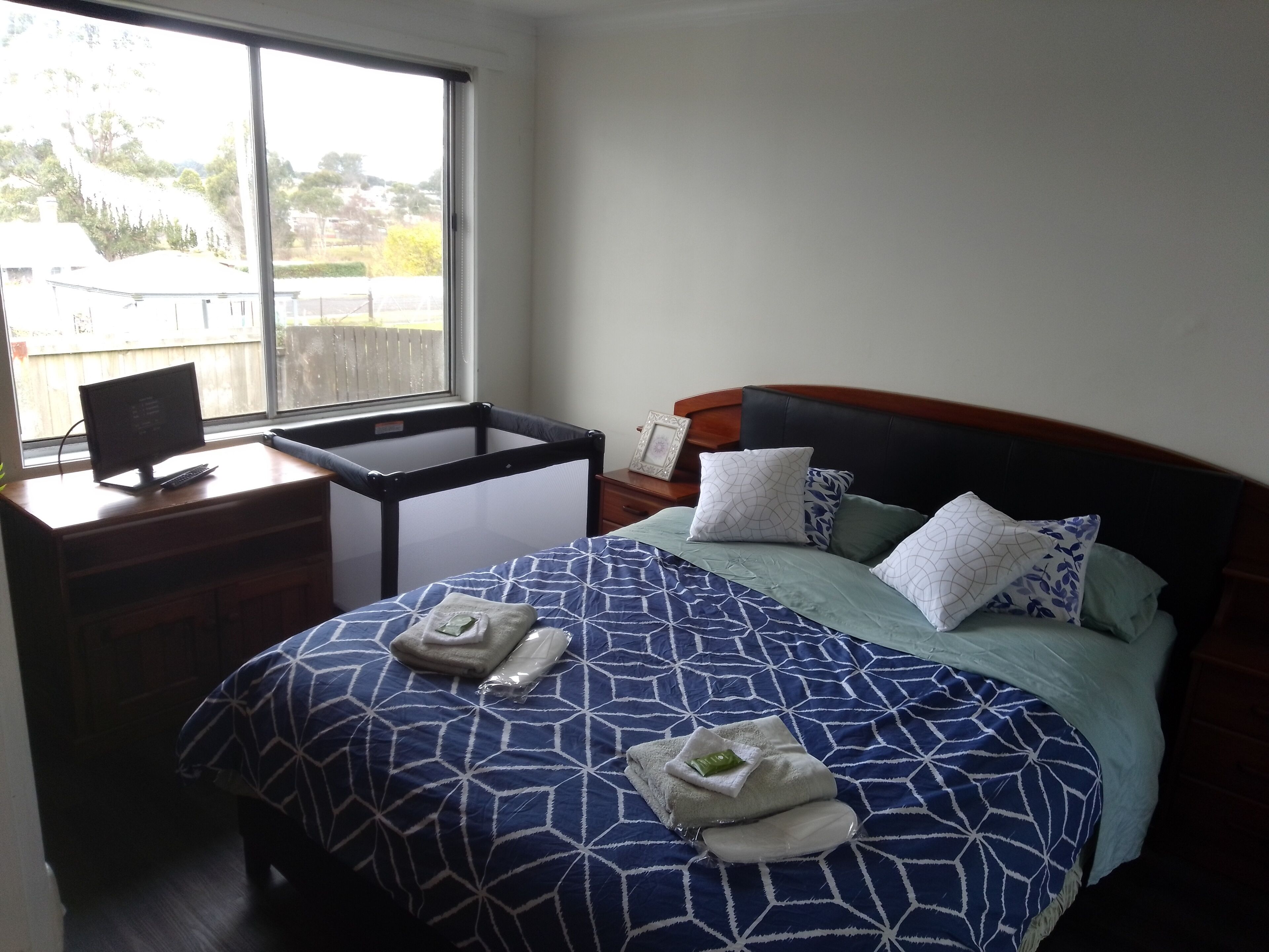 1 bedroom, iron/ironing board, travel crib, free WiFi