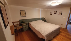 3 bedrooms, WiFi, bed sheets - Dolomites Holiday Home (Rivamonte Agordino)