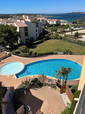 Piscina all'aperto