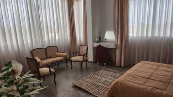 4 Schlafzimmer, WLAN, Bettwäsche