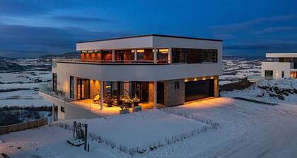 Villa with stunning views