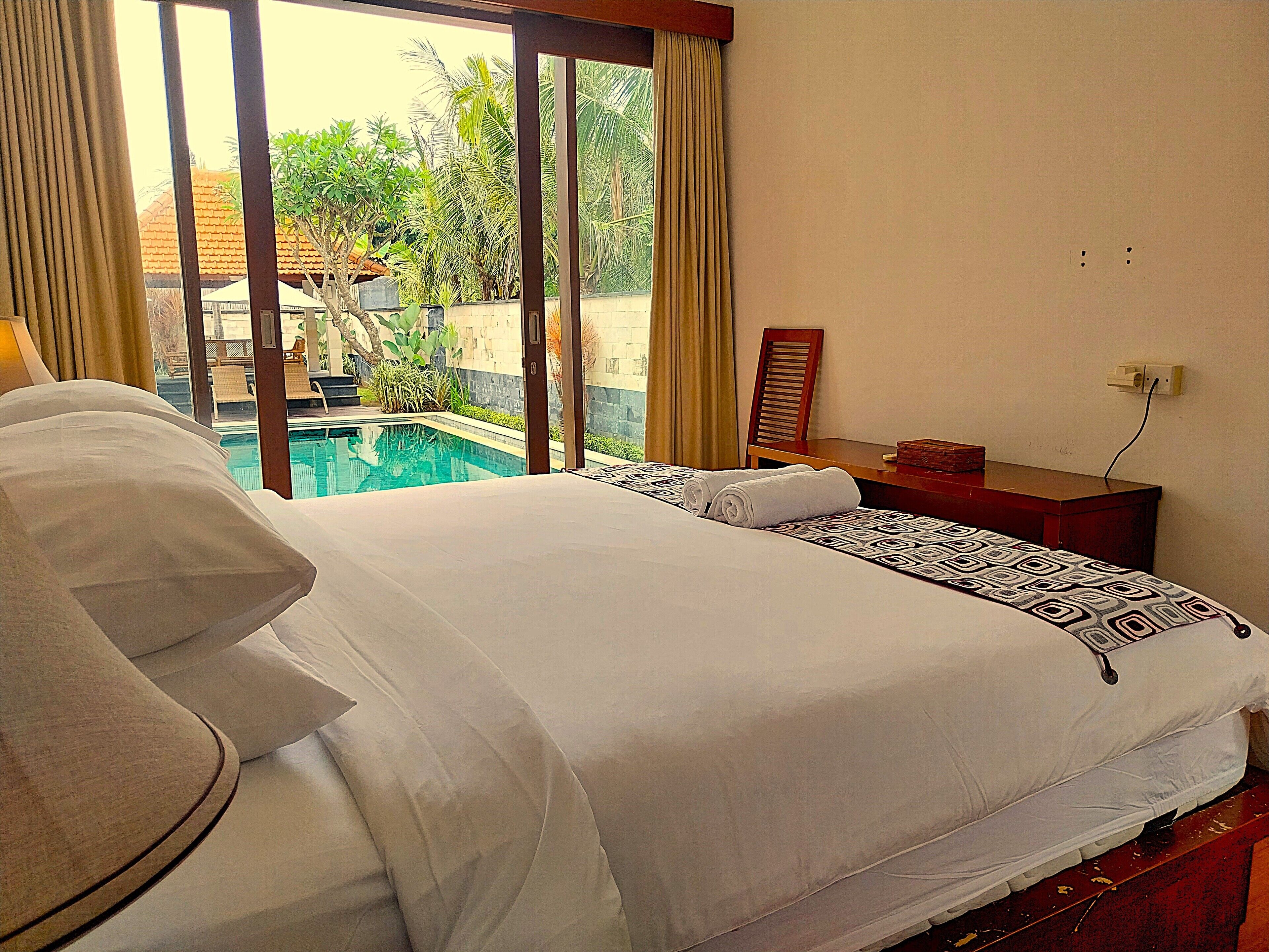 Superior Room | Premium bedding, free WiFi, bed sheets