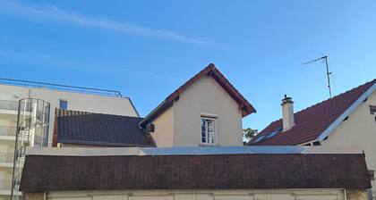 Oliasi Poissy