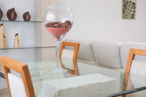 Apartment, 3 Bedrooms, Smoking, Balcony | Living room | Flat-screen TV - Zurrinha Holidays With Jacuzzi (Loulé)