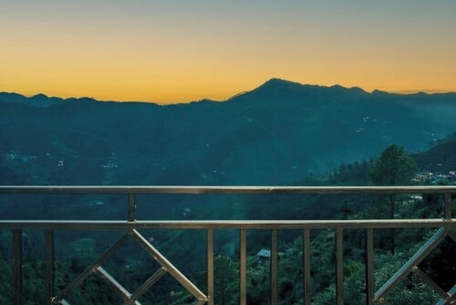 1-Bedroom Flat | Mountain View | Humble Homestay