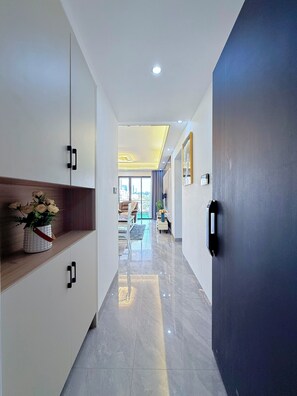 Interior - Charming 2-bedroom apartment in enchanting Nairobi with WiFi, fitness room (Nairobi)