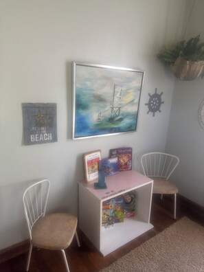2 bedrooms, iron/ironing board, free cots/infant beds, free WiFi - Mama Jeans Pillowville Home (Gleason)