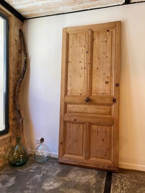 Interior - Quaint 2-Bedroom in Valbonne Village (Valbonne)