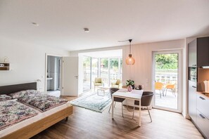 1 sovrum, skrivbord, strykjärn/strykbräda och gratis wi-fi