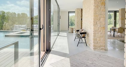 Villa Molinant, escape in Golden Stones