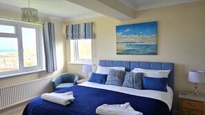 4 Schlafzimmer, Bügeleisen/Bügelbrett, WLAN, Bettwäsche