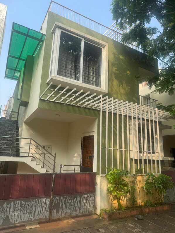 Exterior - Welcome Stay (Chengalpattu)