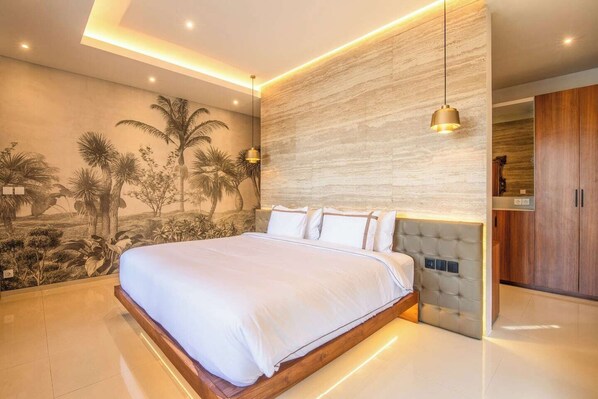 5 bedrooms, iron/ironing board, free WiFi, bed sheets