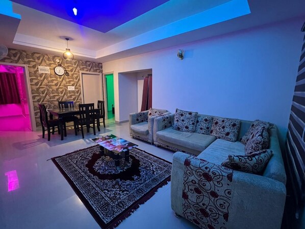 Deluxe Apartment | Living area - Aadams Suites (Bengaluru)