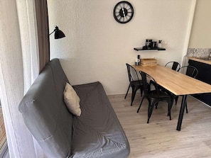 Dining - Studio for 4 people in Port Camargue (Port Camargue)