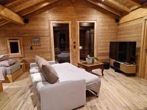 4 Schlafzimmer, Bügeleisen/Bügelbrett, WLAN, Bettwäsche